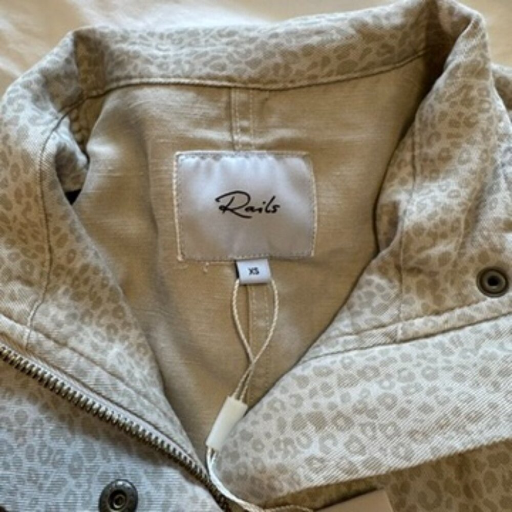 Rails Jacket - Picture 8 of 15